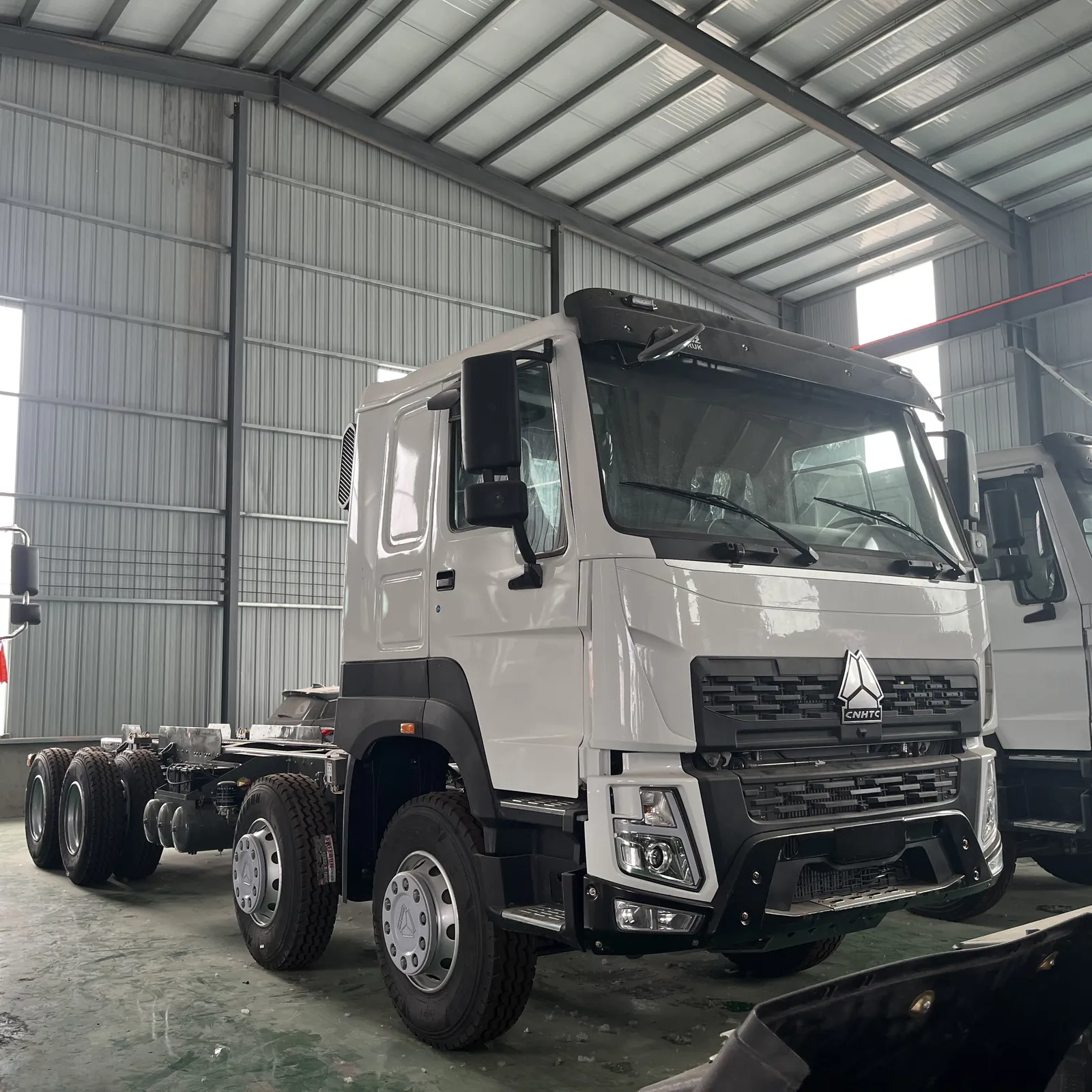 Used HOWO V7 8x4 chassis, front-right