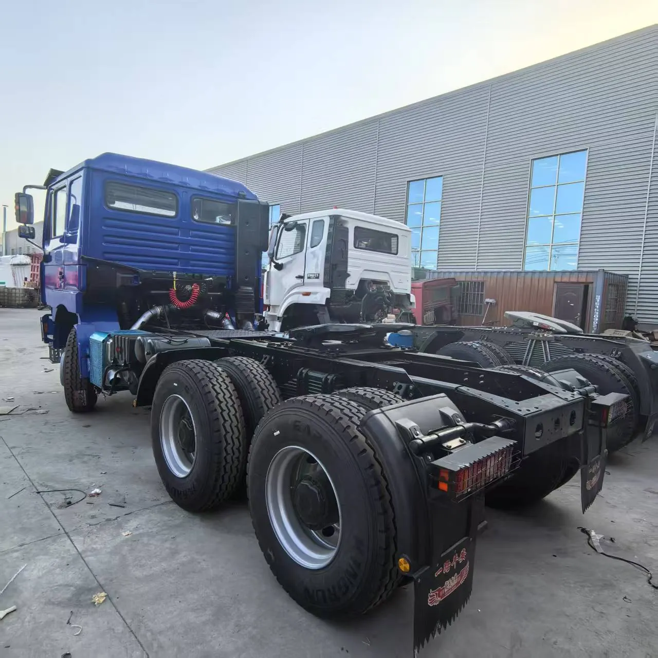 Used Shacman F3000 6x4 tractor truck, exterior view