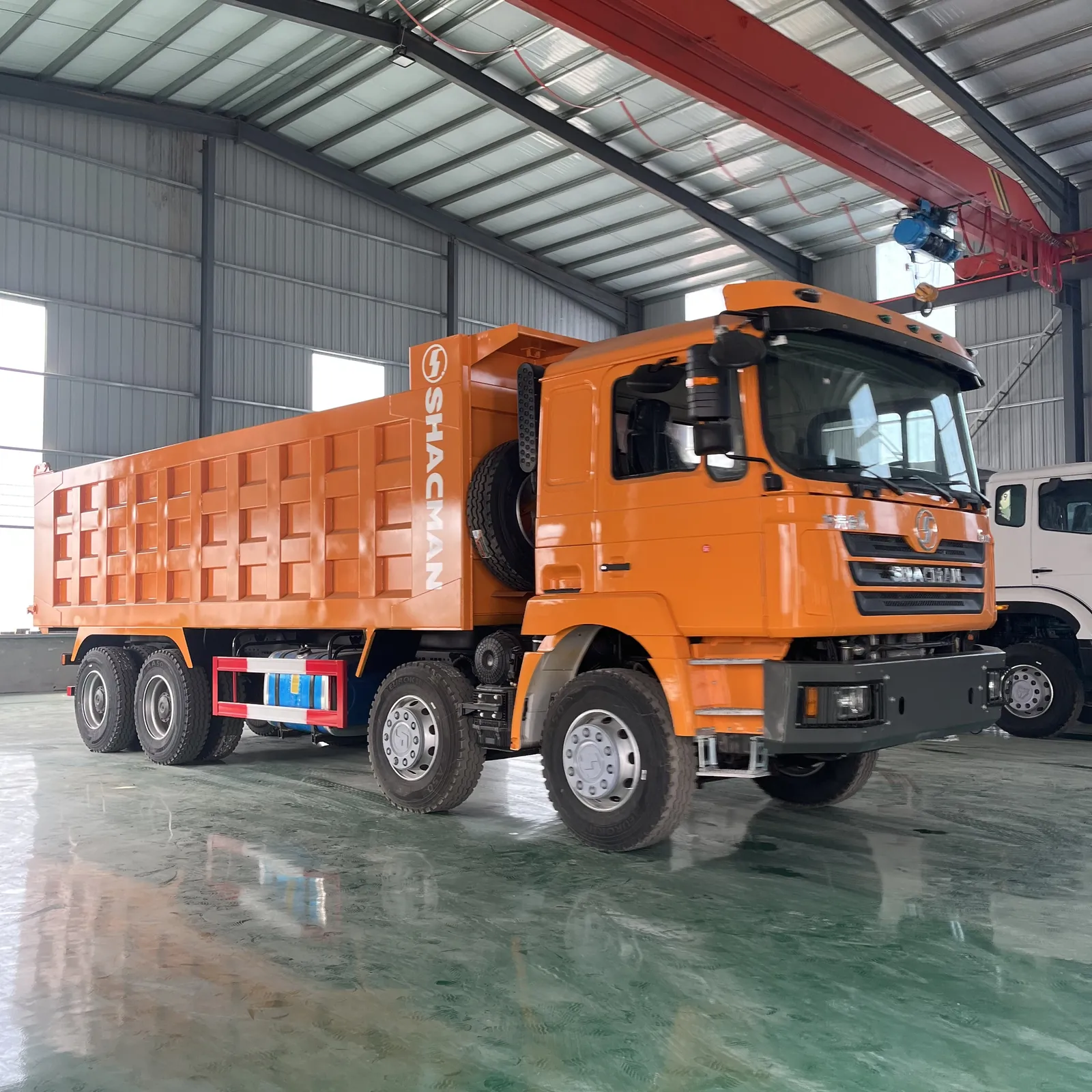 Used Shacman F3000 8x4 dump truck, front-right